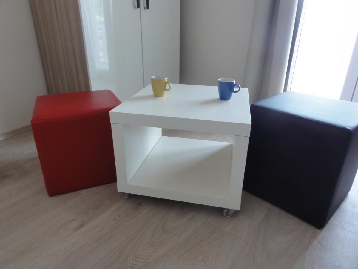 Apartmani Lara 格拉达茨 外观 照片